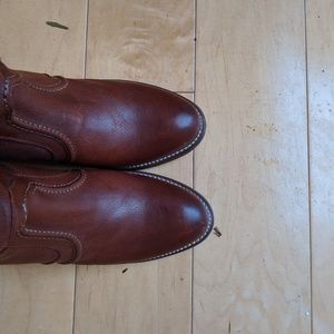 Frye Boots Pull on size 10